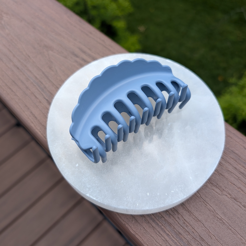 Soft Blue Matte Hair Claw Clip – Large Lightweight Banana Style Clip